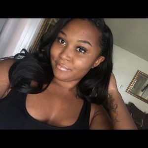 Meet your Posher, Astiana